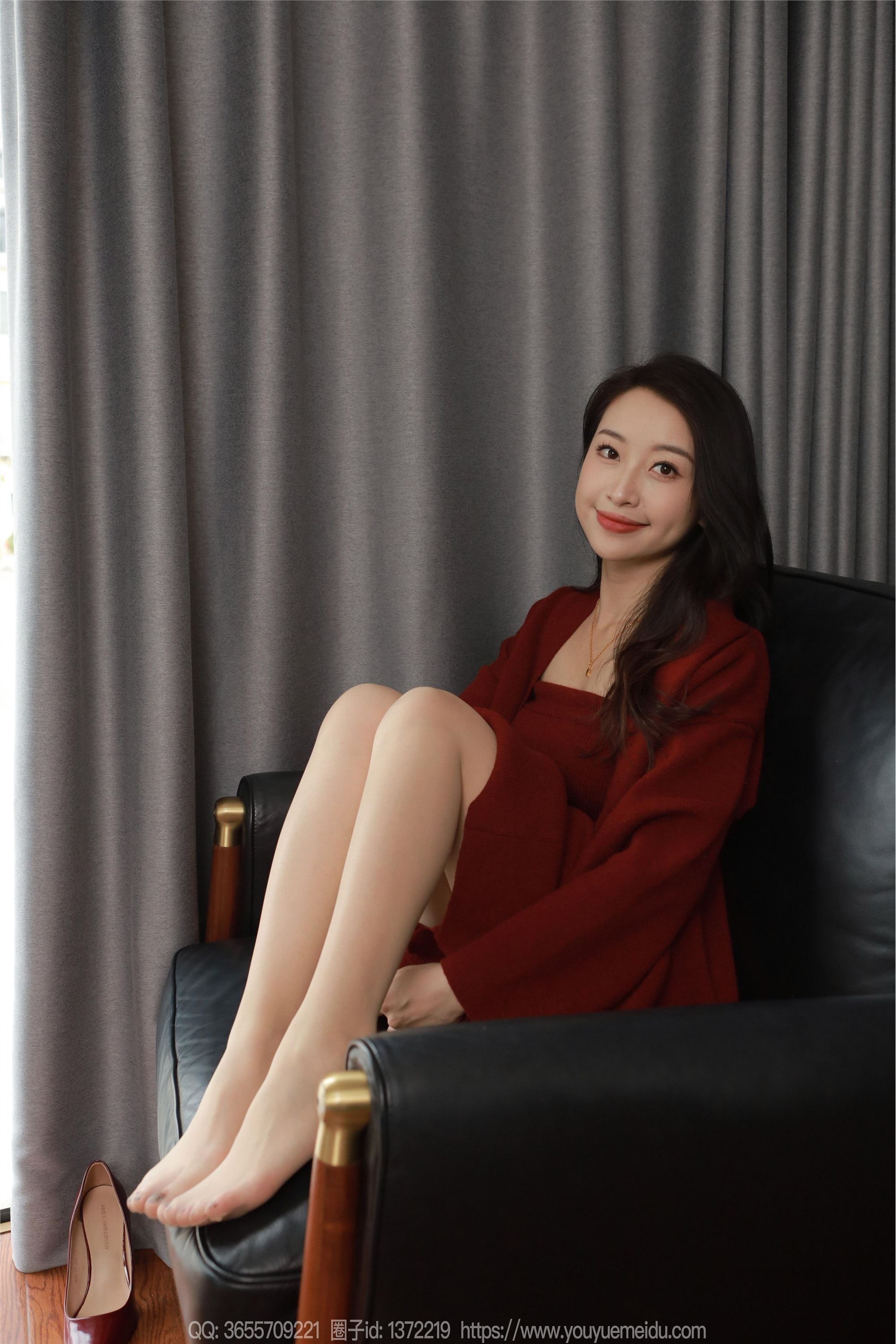 IESS异思趣向  2025.01.27 丝享家 1961 小婕《红色针织裙（上）》